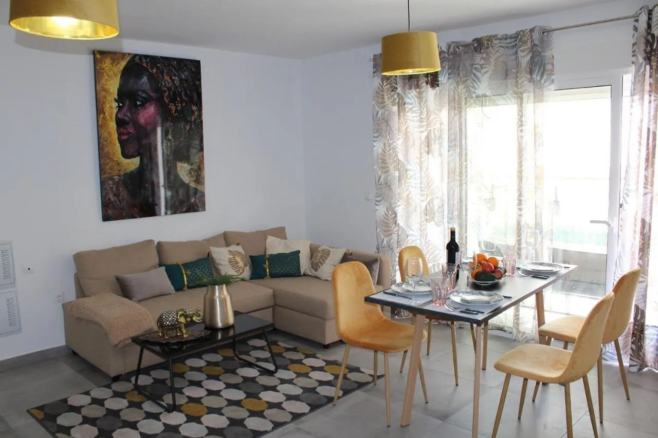 Kontakt z Los Boliches Holidays Suites